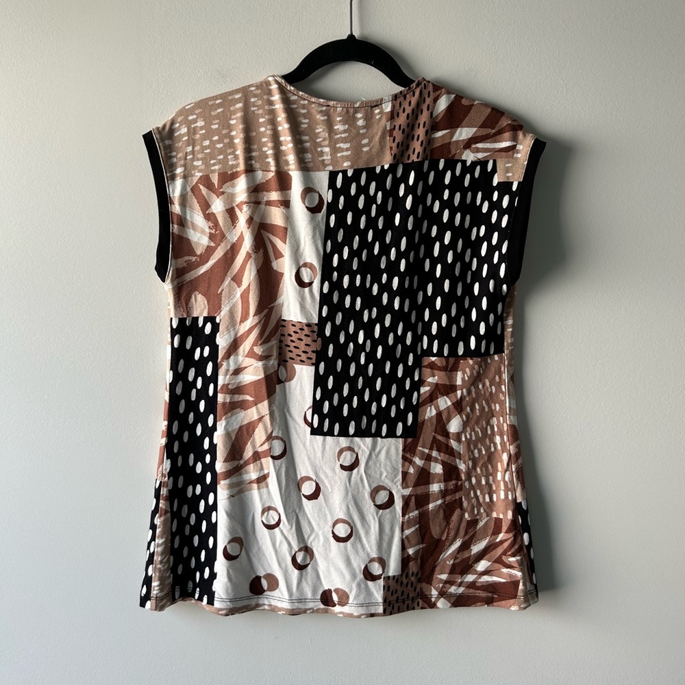 Joseph Ribkoff brown and black printed v neck top - Picture 4 of 4